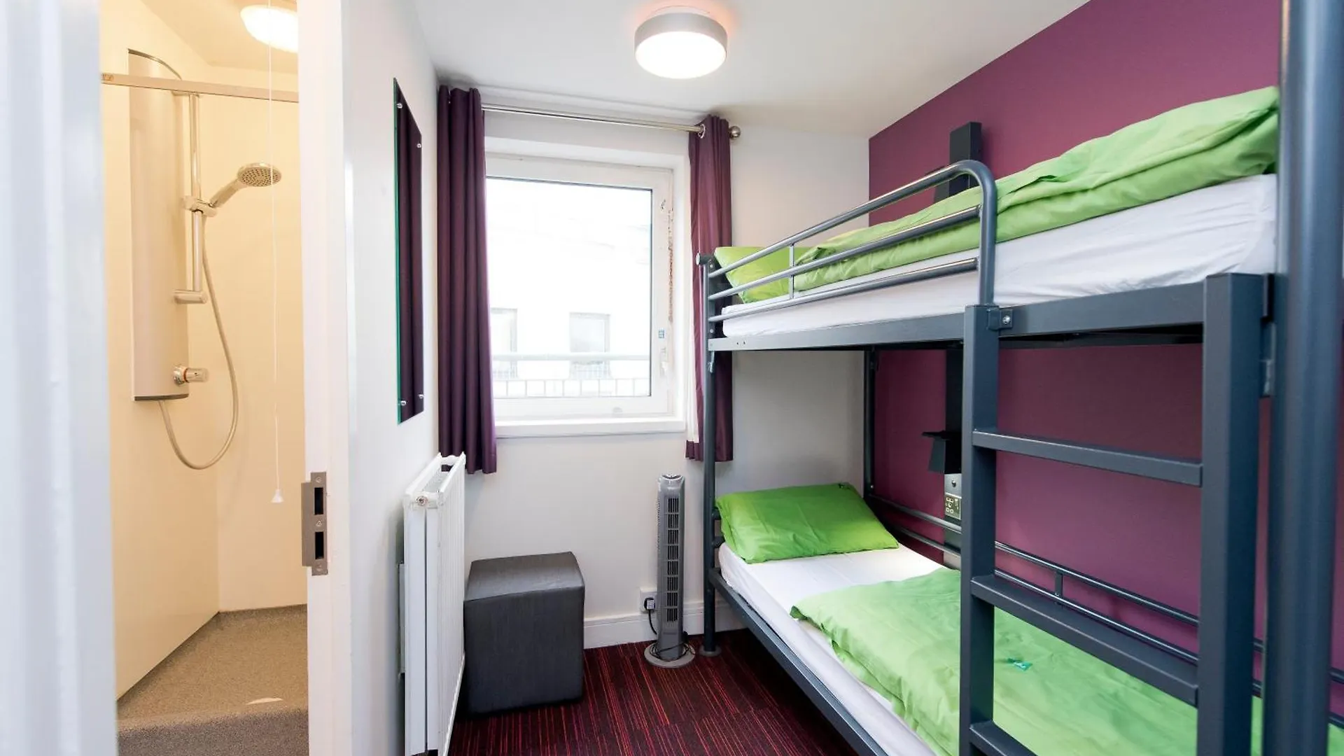 Yha London Thameside Hostel